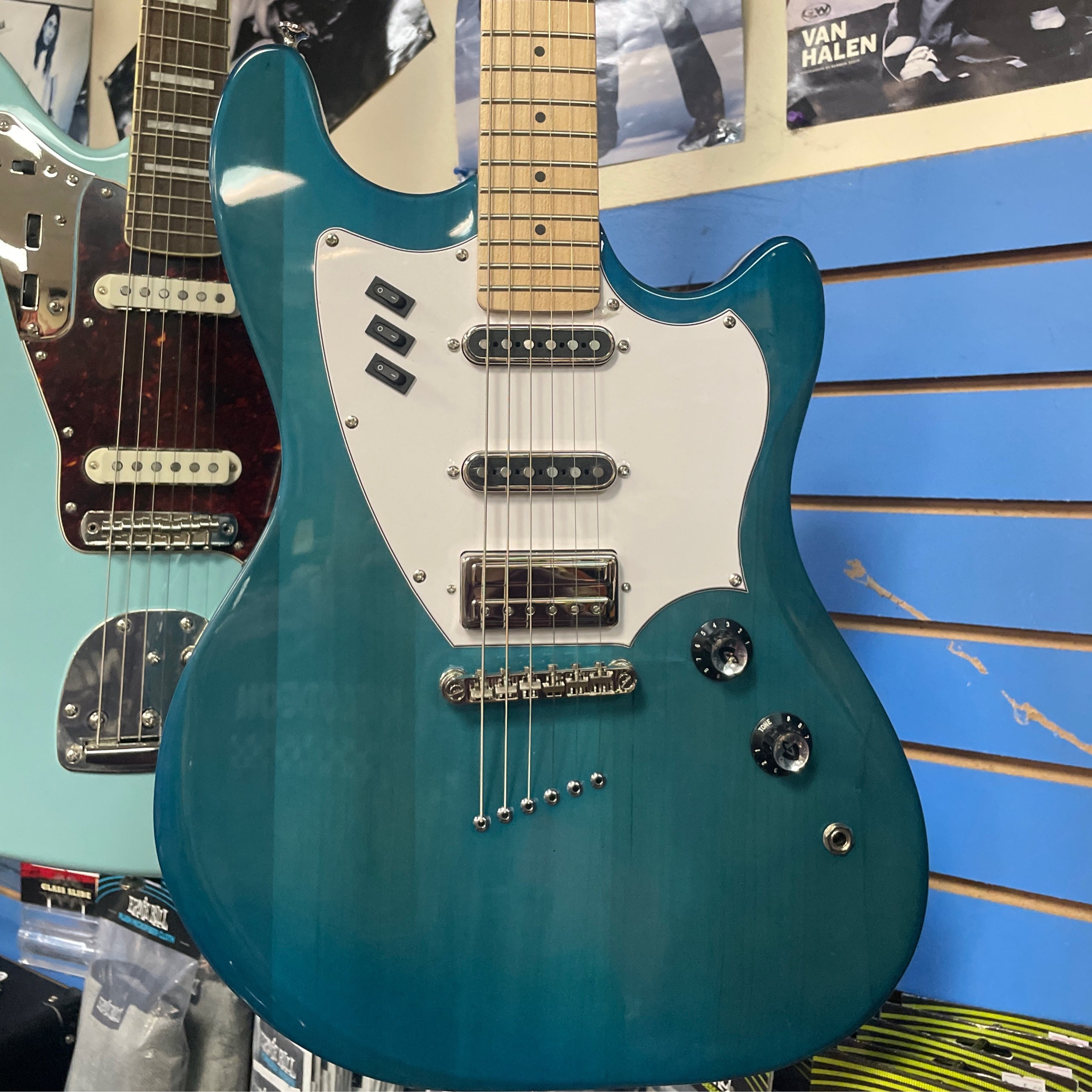 Guild Surfliner Jazzmaster Style Electric Guitar Catalina Blue Music Masters